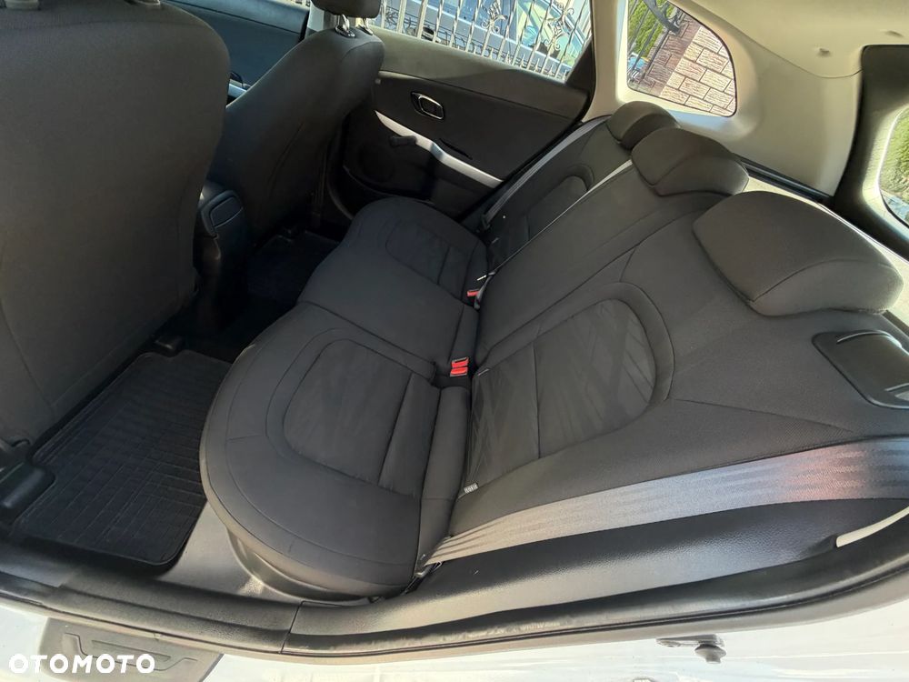 Kia Ceed 1.4 S - 35