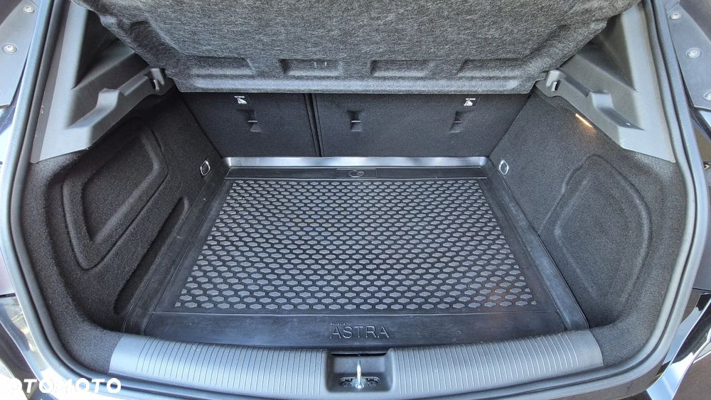 Opel Astra 1.6 CDTI Elite S&S - 17