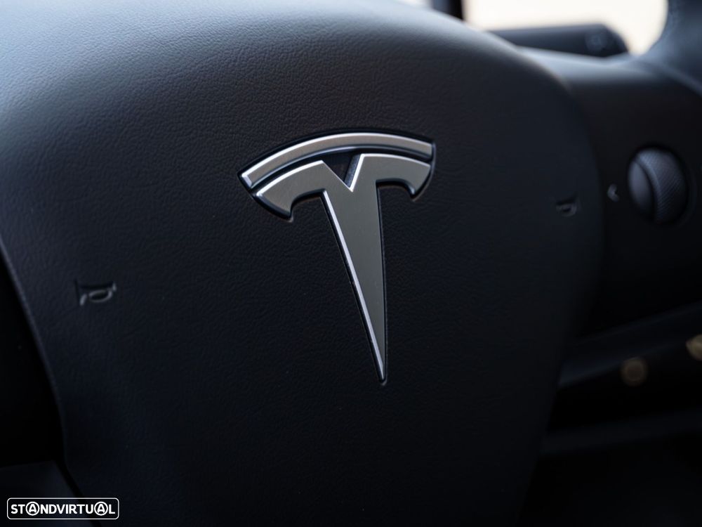 Tesla Model Y Tração Traseira - 10