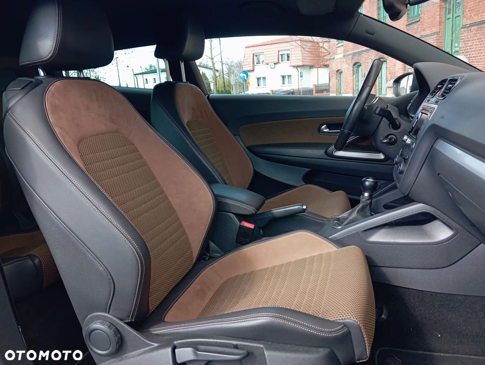 Volkswagen Scirocco 2.0 TSI Edition - 14