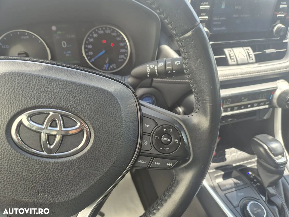 Toyota RAV4 - 17