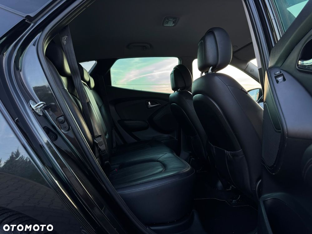 Hyundai ix35 2.0 CRDi Premium 2WD - 24
