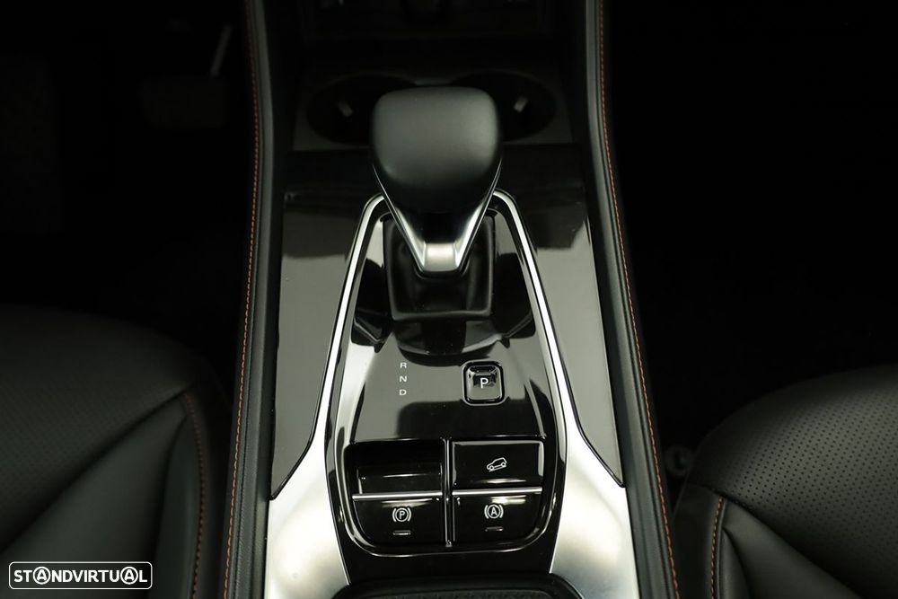 MG EHS 1.5 T-GDI Plug-in Hybrid Luxury - 14