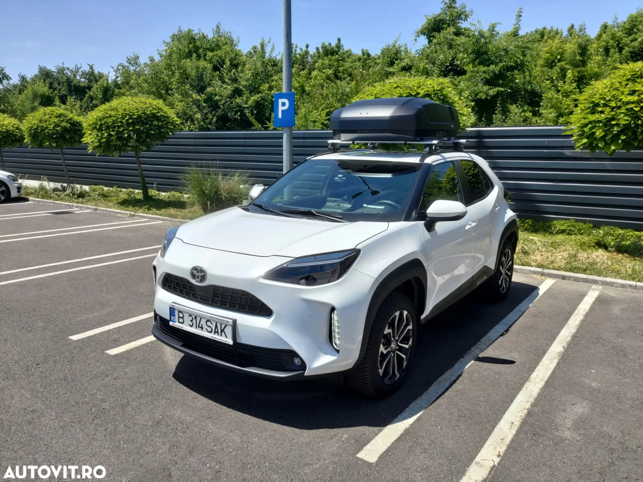 Toyota Yaris Cross 1.5 VVT-i HSD 4x2 Dynamic - 9