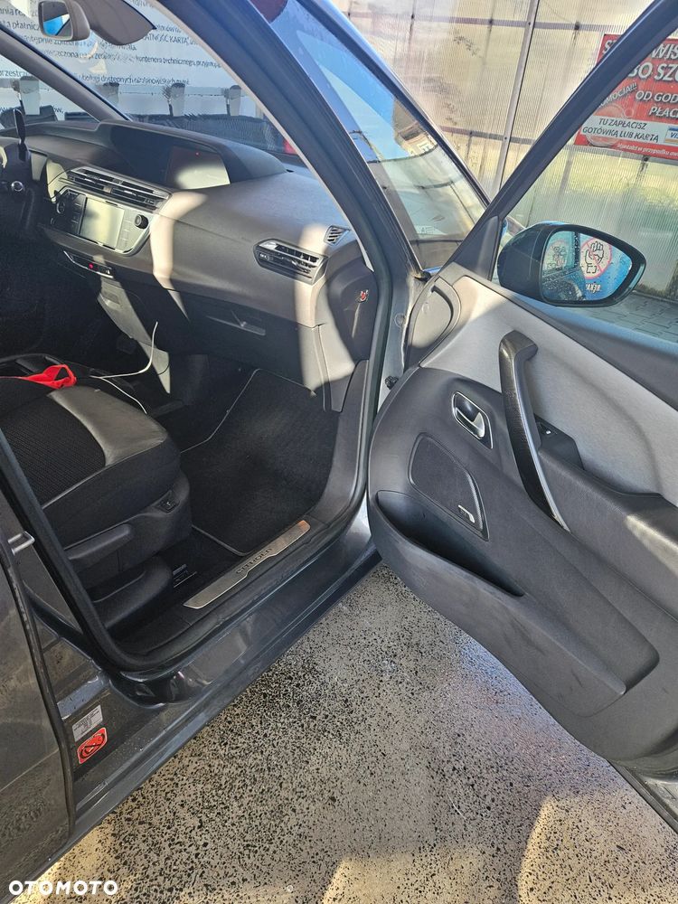 Citroën C4 Picasso - 8