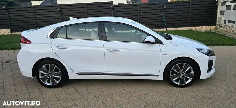 Hyundai IONIQ Hybrid 141CP Exclusive - 29
