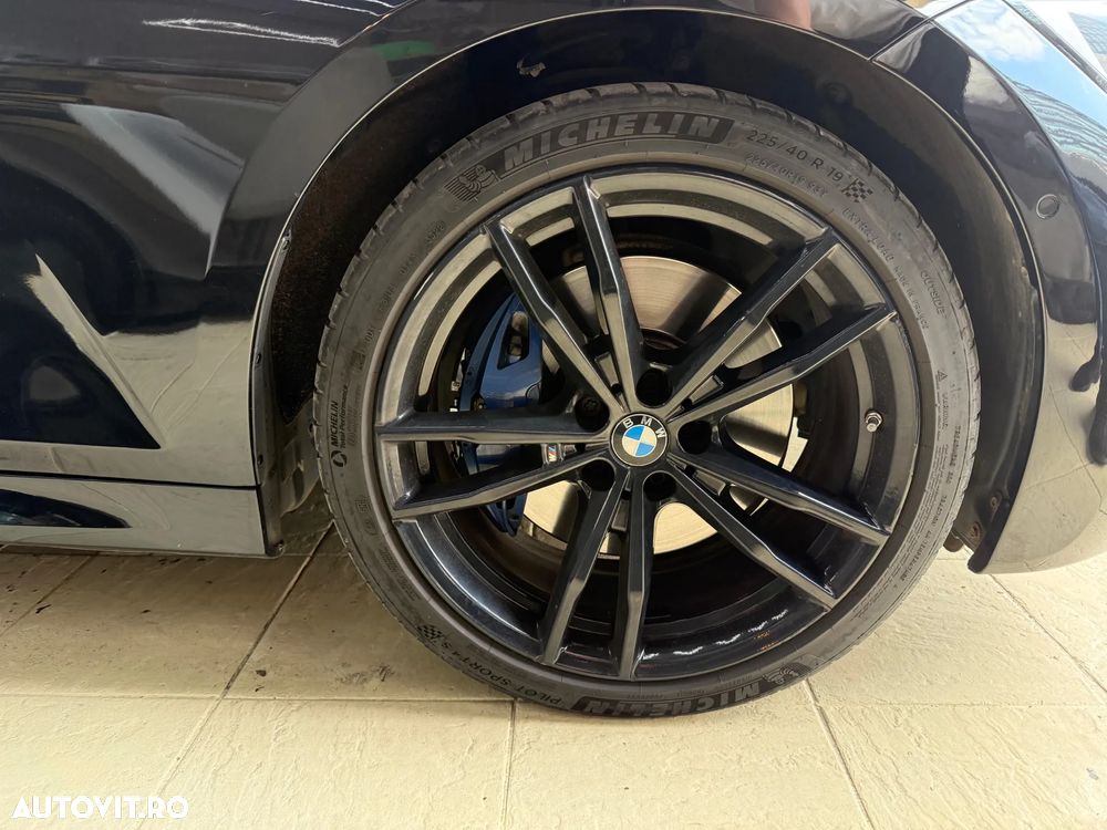 BMW Seria 3 320d xDrive Aut. M Sport - 7