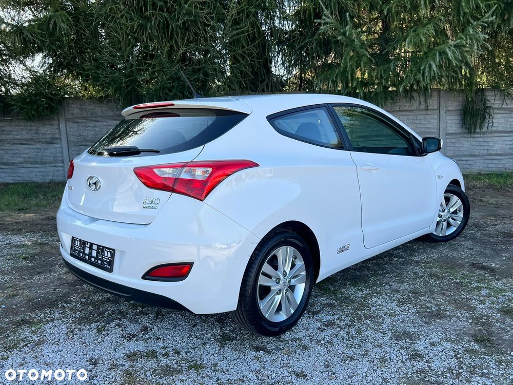 Hyundai i30 1.4 Classic - 14