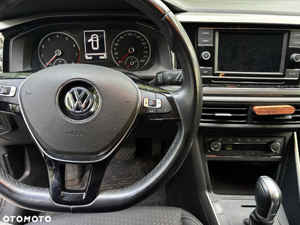 Volkswagen Polo 1.0 TSI Comfortline DSG - 8