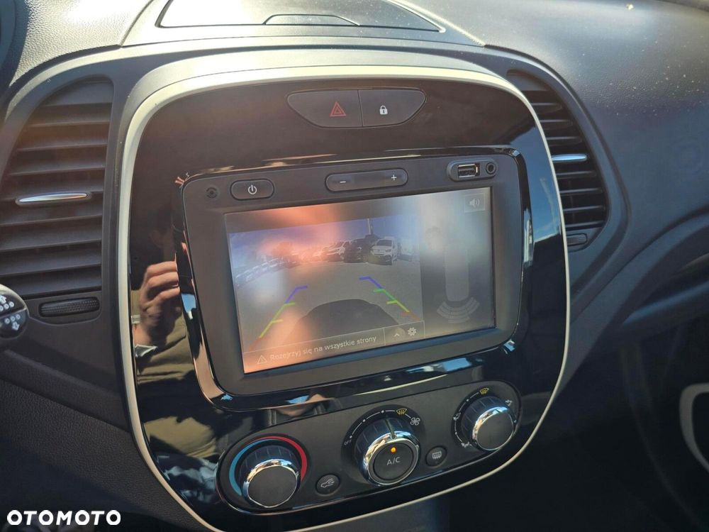 Renault Captur - 23
