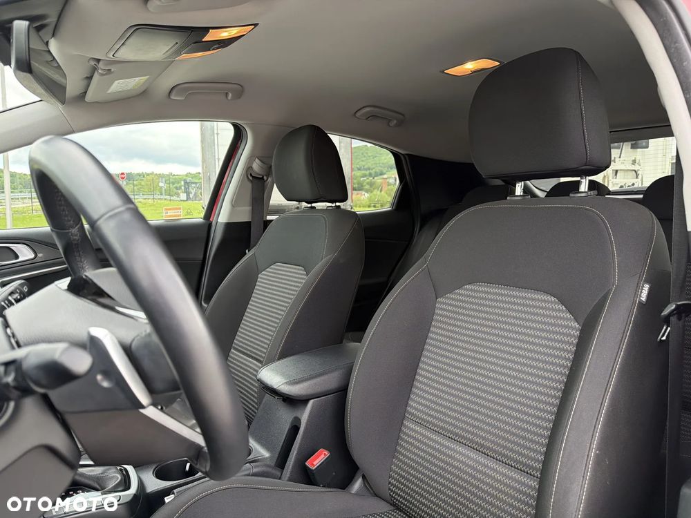 Kia XCeed 1.5 T-GDI M DCT - 12