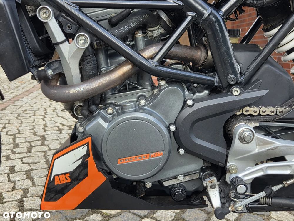 KTM Duke 125 - 13