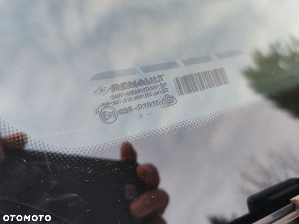 Renault Clio TCe 90 EVOLUTION - 17