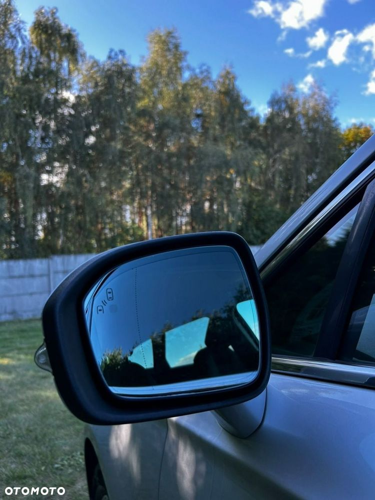 Ford Mondeo - 23