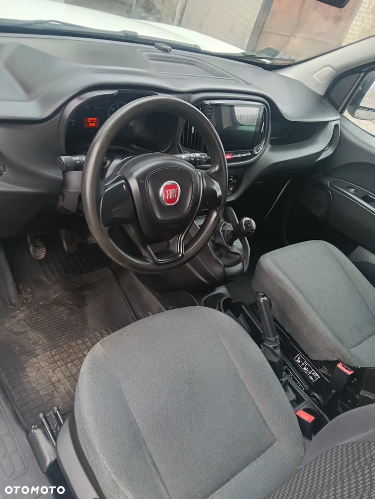 Fiat Doblo - 12