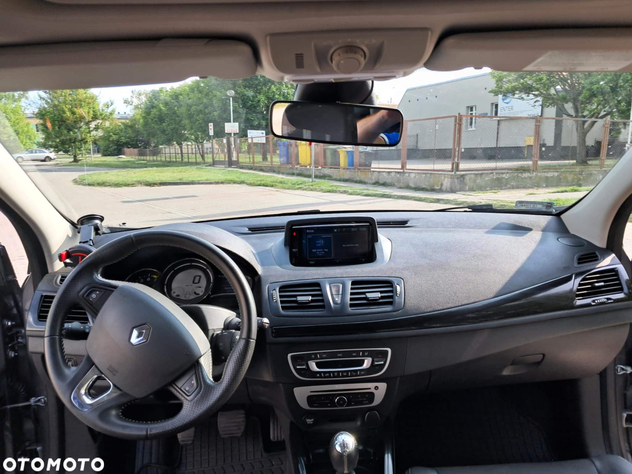 Renault Megane ENERGY TCe 130 BOSE EDITION - 9