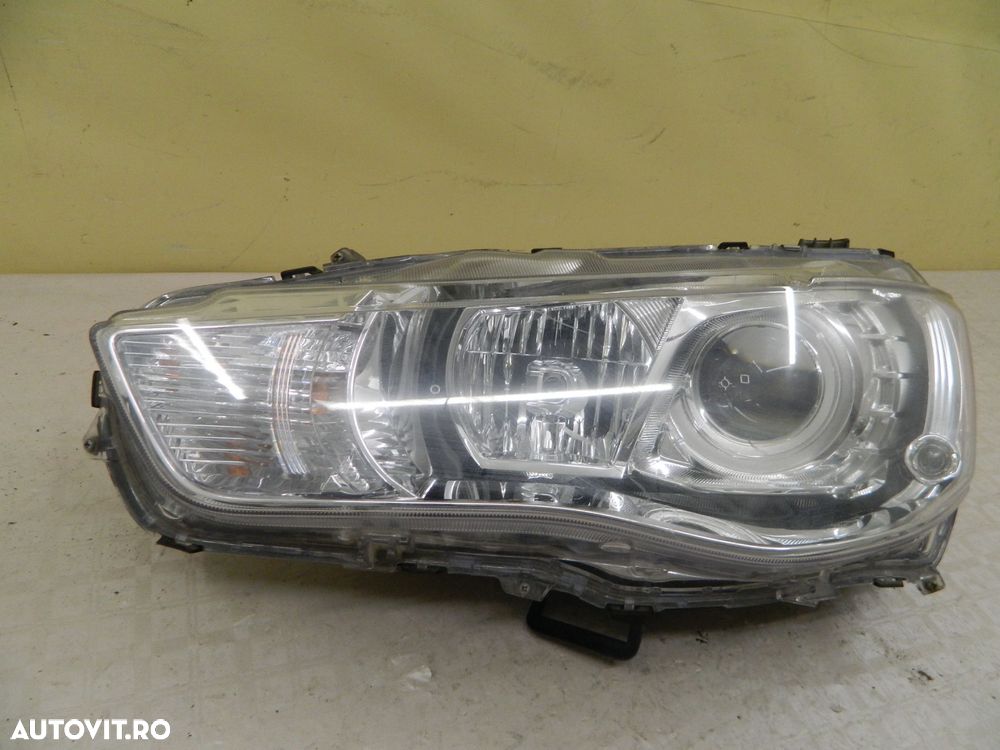 Far stanga Mitsubishi Outlander facelift Xenon, 2009, 2010, 2011, 2012. - 3