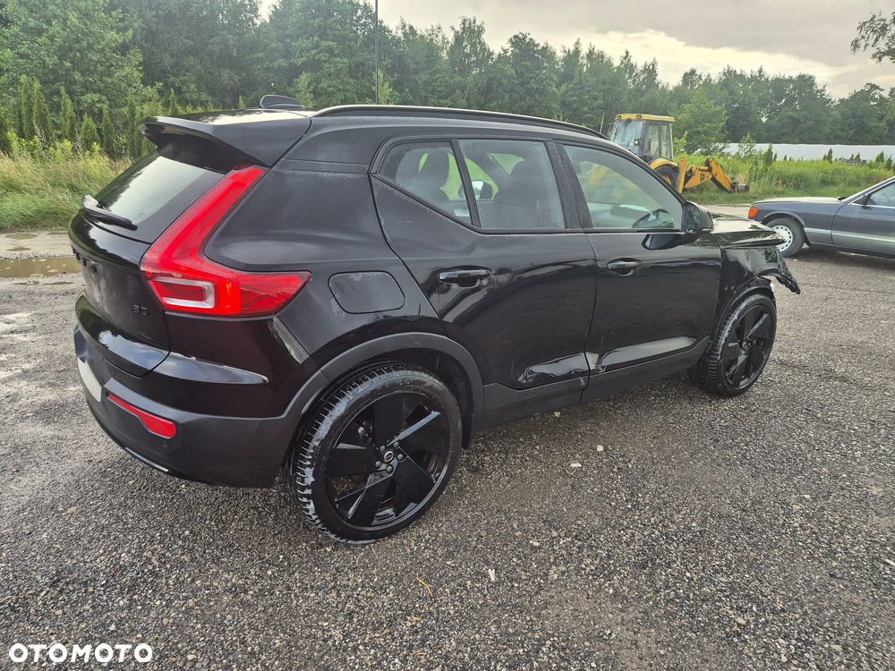 Volvo XC 40 - 11
