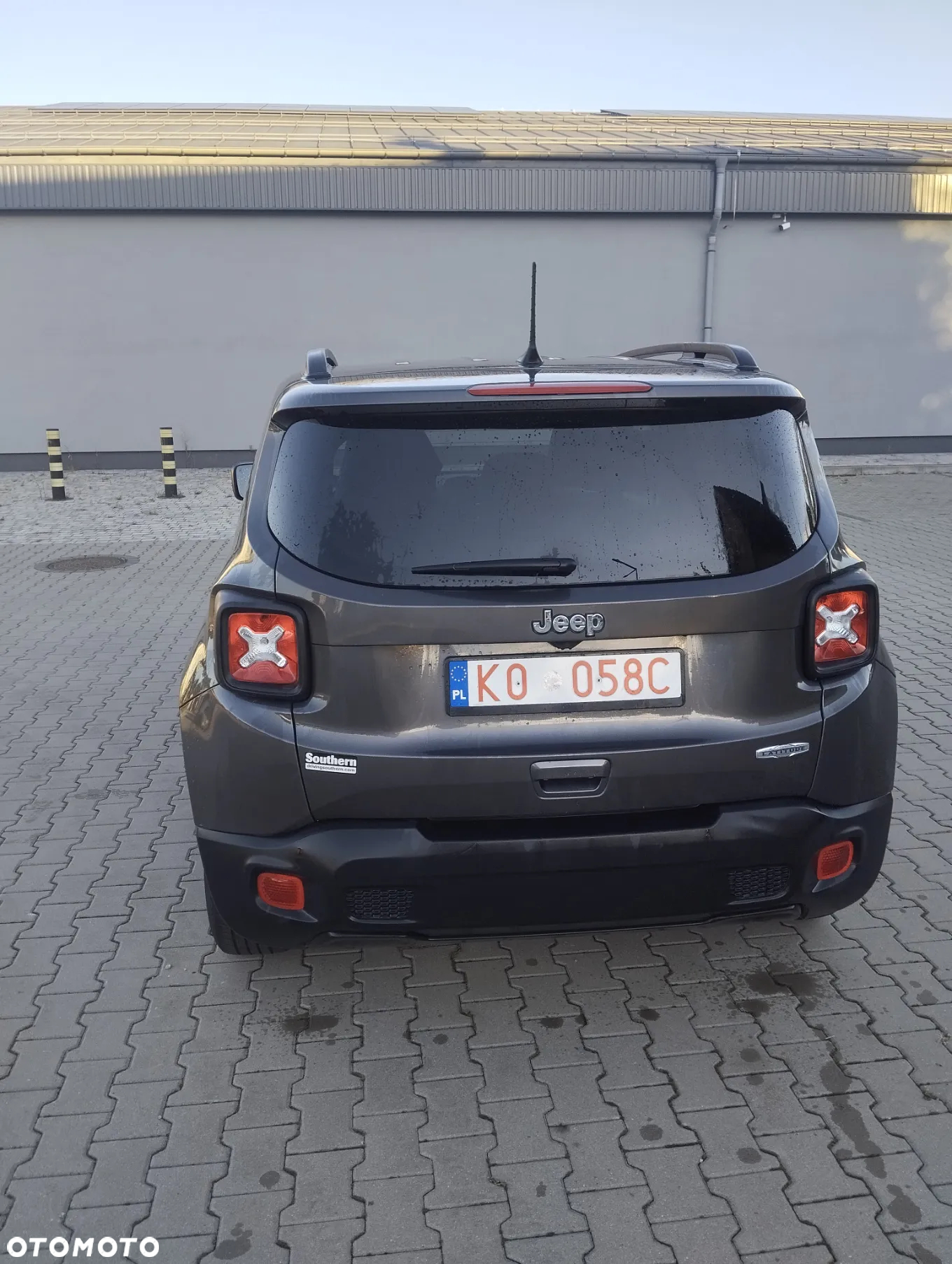Jeep Renegade - 11