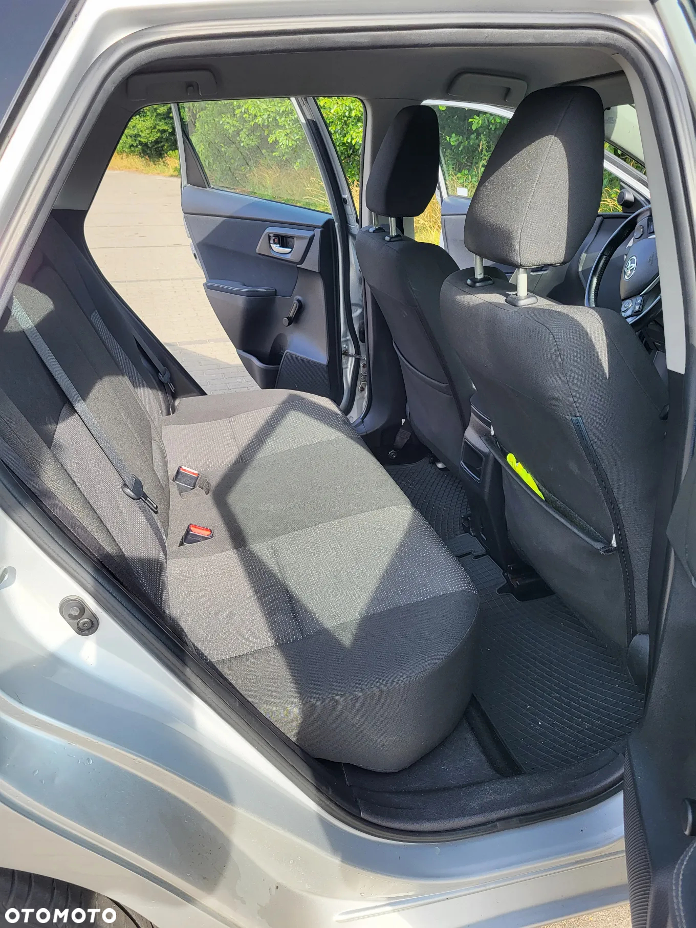 Toyota Auris 1.4 D-4D Premium - 9