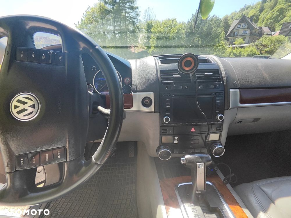 Volkswagen Touareg 3.2 V6 Tiptr - 3