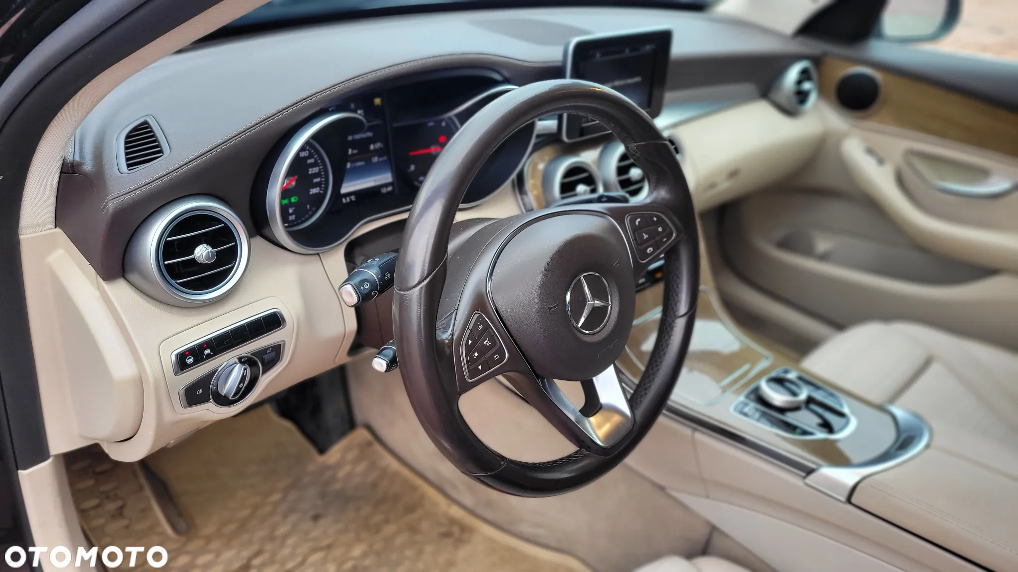 Mercedes-Benz Klasa C 220 (BlueTEC) d 7G-TRONIC - 9