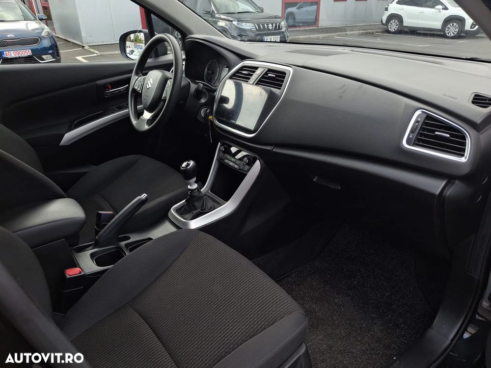 Suzuki SX4 - 29