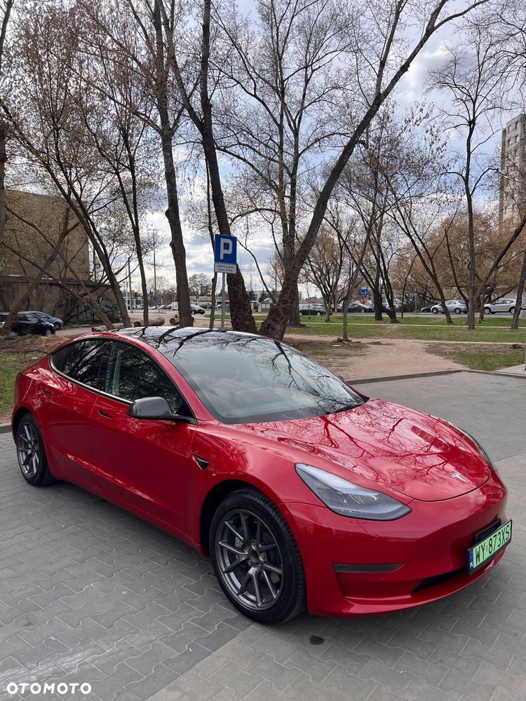 Tesla Model 3 - 6