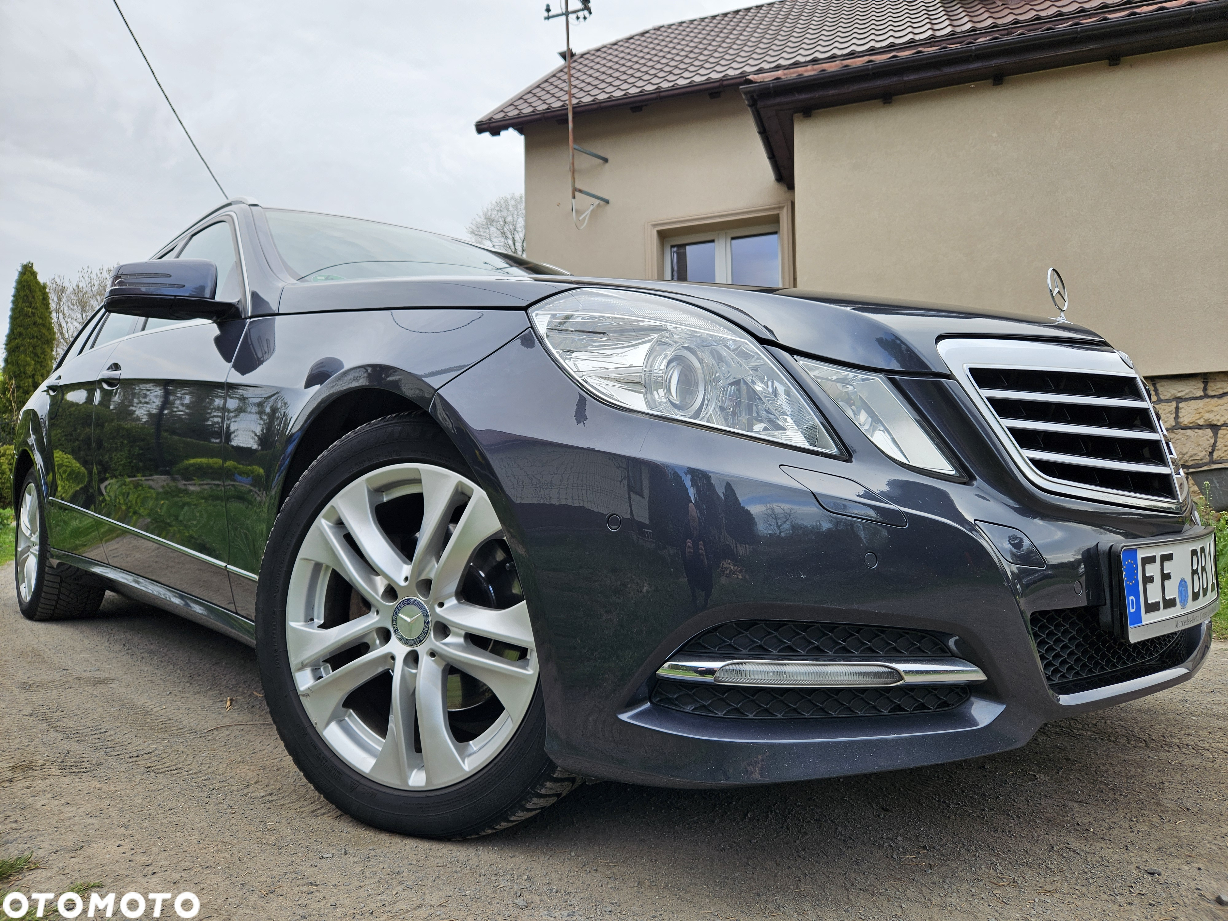 Mercedes-Benz Klasa E - 21