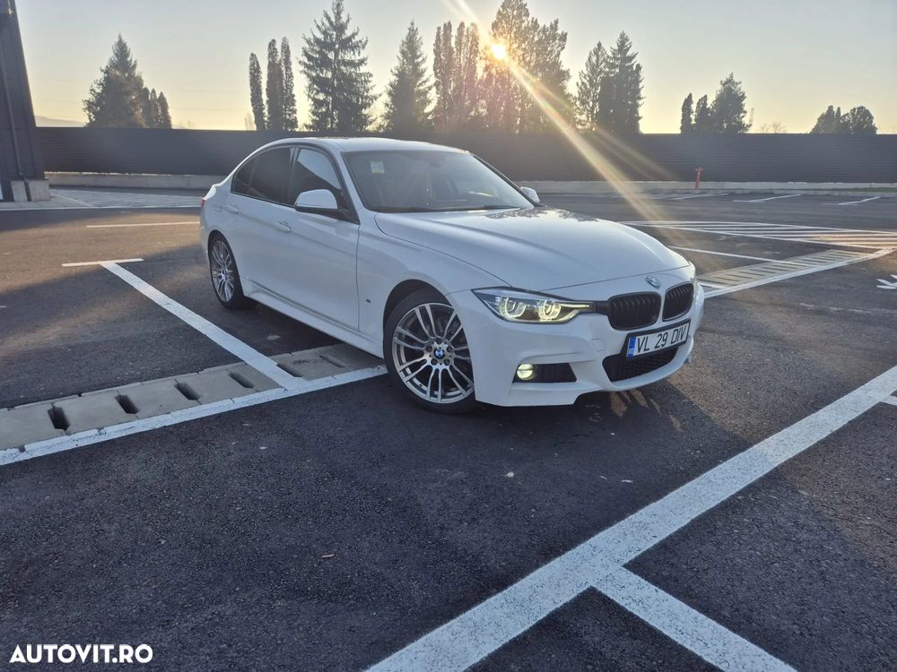 BMW Seria 3 330e iPerformance M Sport - 1