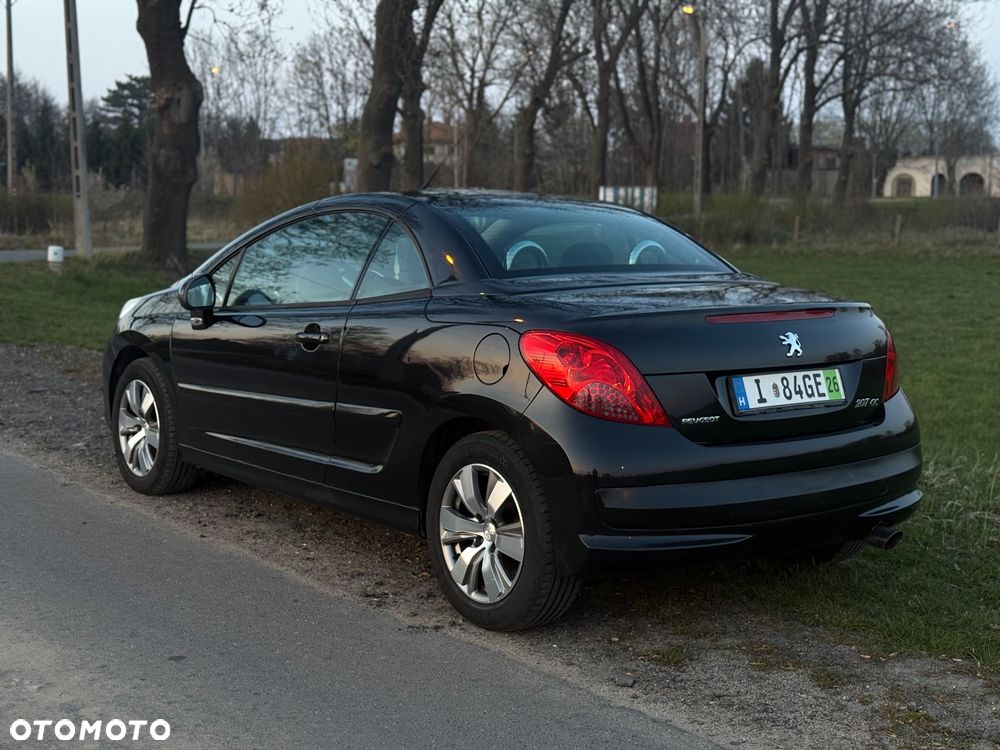 Peugeot 207 - 4
