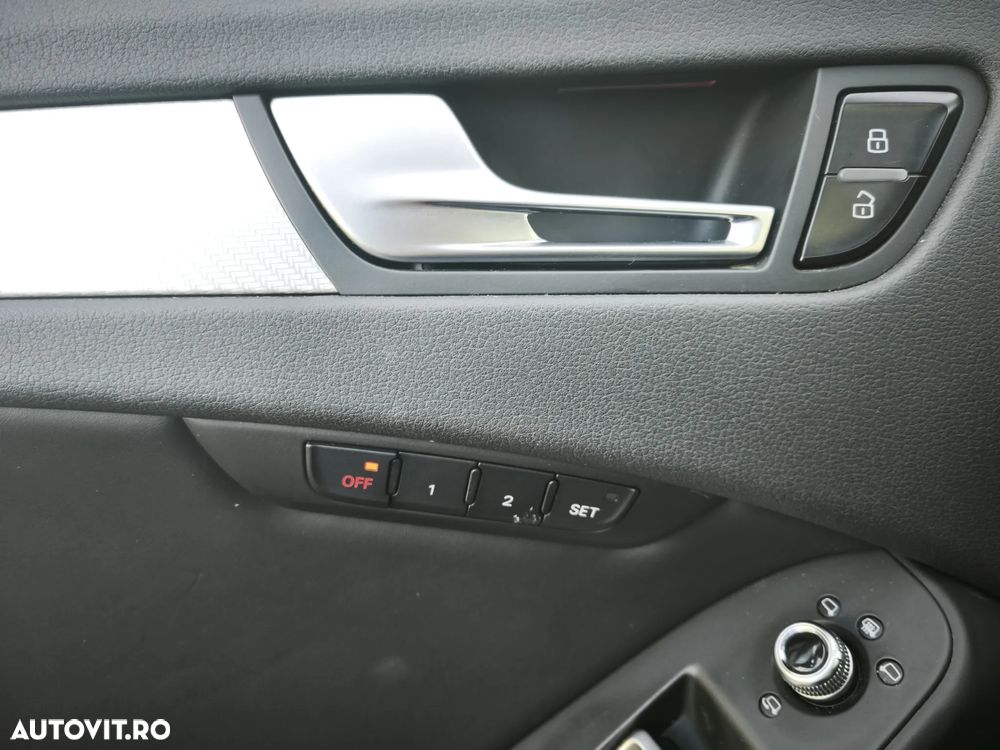 Audi RS4 Avant 4.2 FSI quattro Stronic - 25