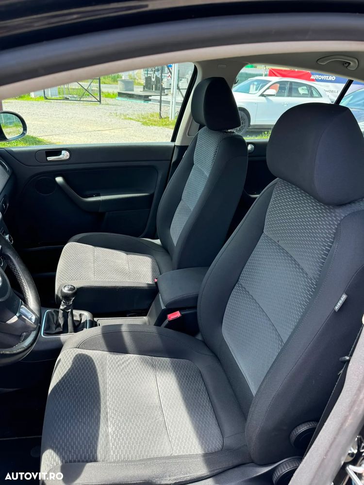 Volkswagen Golf Plus 1.4 Comfortline - 29