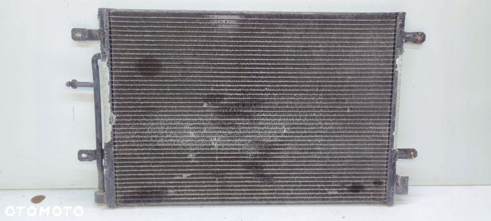 CHŁODNICA KLIMATYZACJI AUDI A4 B7 8E0260401Q - 4