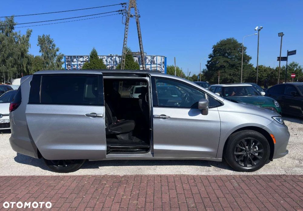 Chrysler Pacifica 2021 photo 5