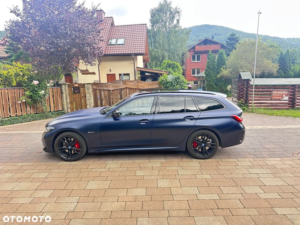 BMW Seria 3 330e xDrive M Sport - 17