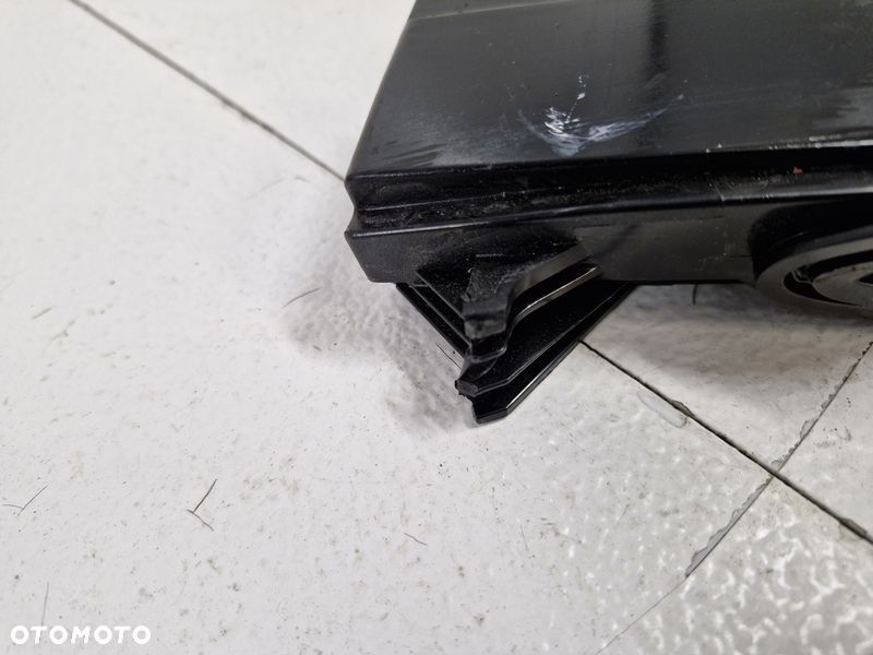 PORSCHE TAYCAN 9J1 LAMPA LEWY TYŁ TYLNA LEWA 9JA945095A - 6
