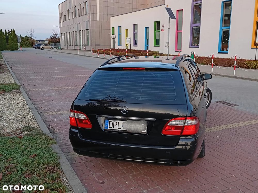 Mercedes-Benz Klasa E 200 Kompressor Automatik Classic - 9