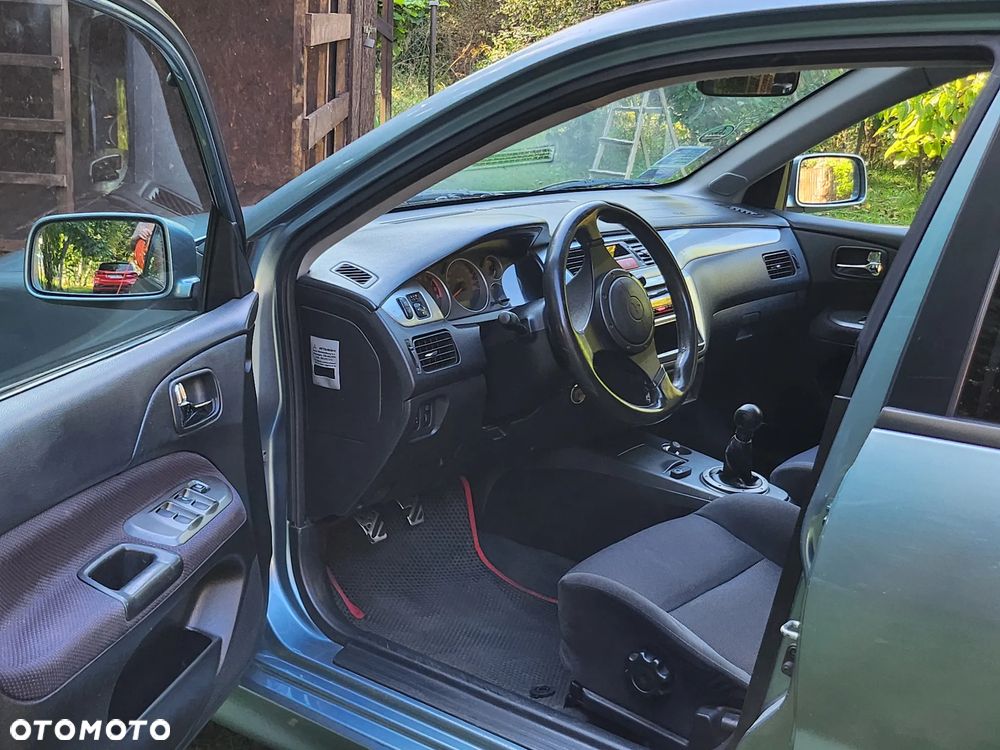 Mitsubishi Lancer 2.0 Sport - 11
