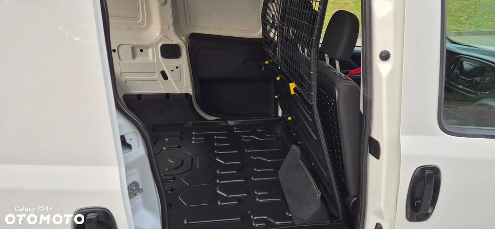 Fiat Doblo - 23