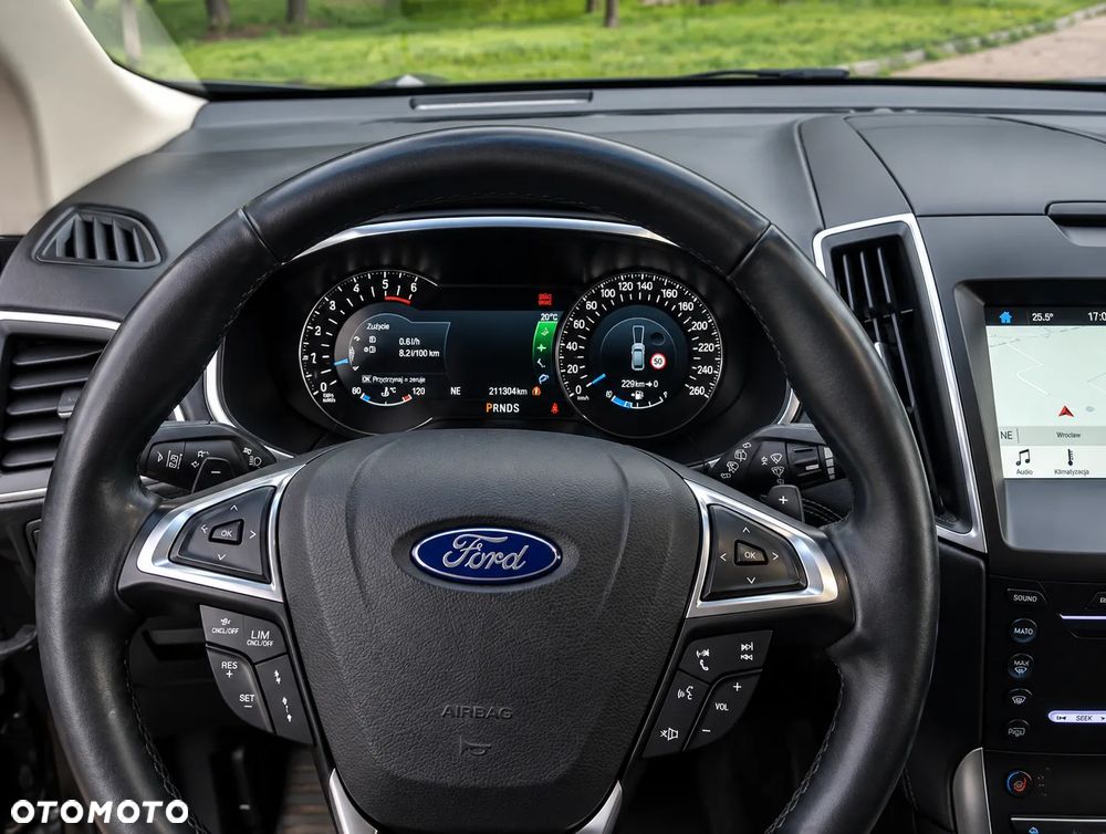 Ford Edge - 20