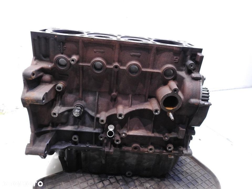 BLOK DÓŁ SILNIKA RHJ CITROEN C4 2.0 HDI - 3