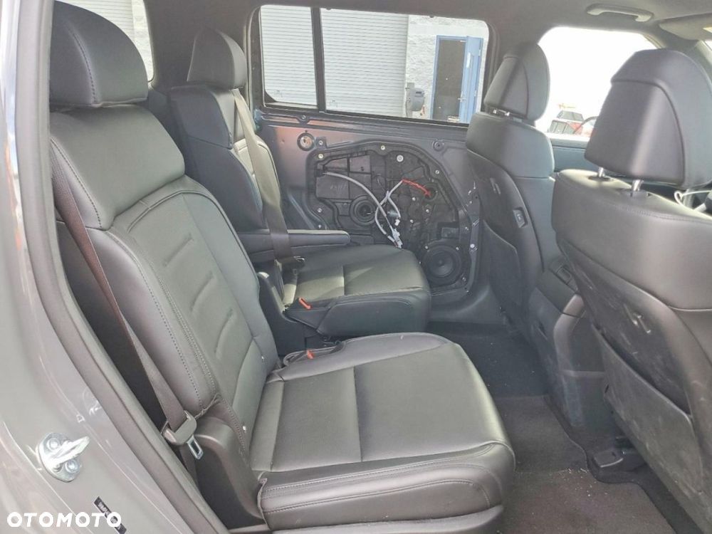 Hyundai Santa Fe - 11