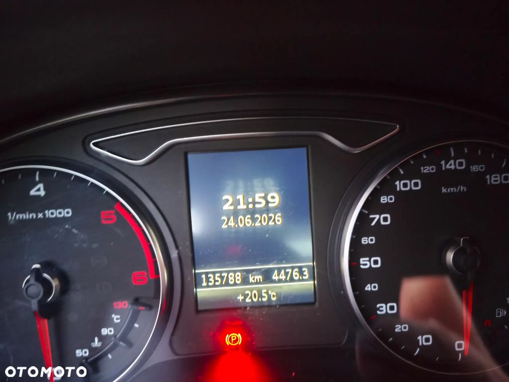 Audi A3 Sportback 2.0 TDI S line Sportpaket - 23