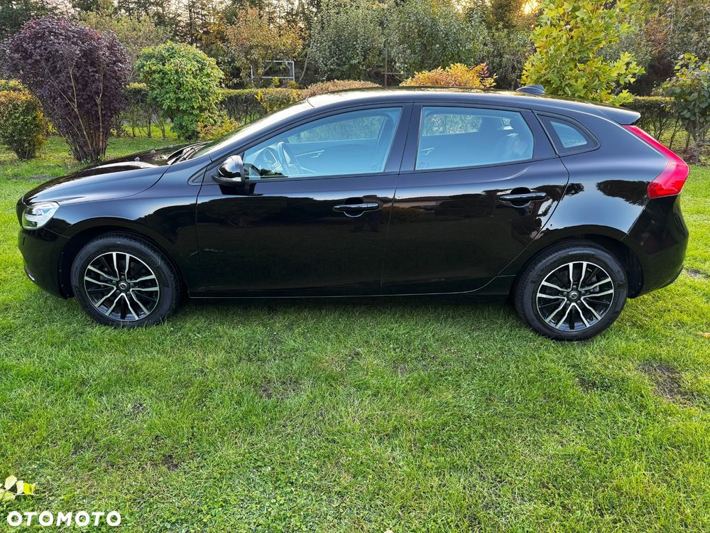 Volvo V40 D2 Drive-E Momentum - 19