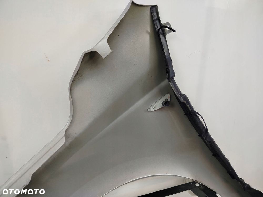 hyundai i20 i lift 12r- błotnik prawy przód przedni rys - 14