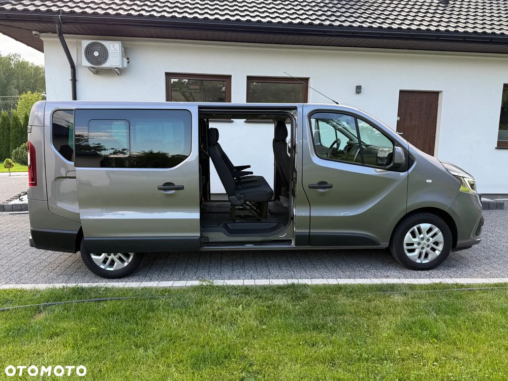 Renault Trafic - 23