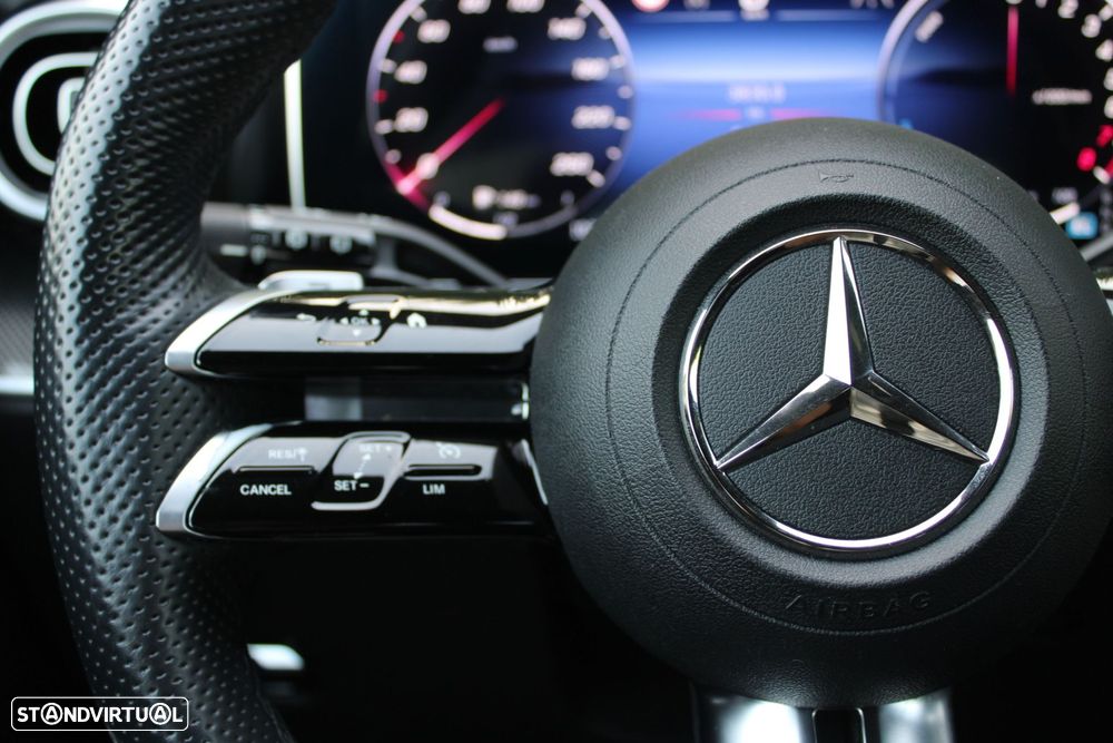 Mercedes-Benz C 300 e T 9G-TRONIC AMG Line - 39