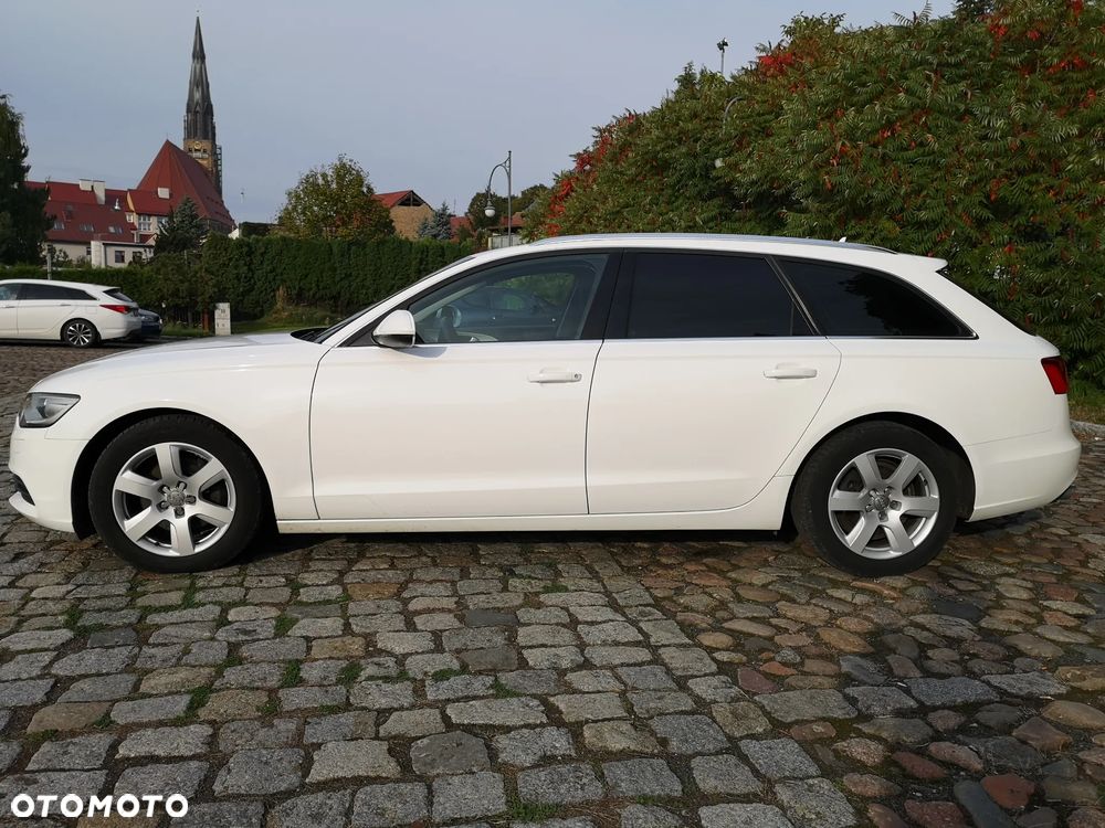 Audi A6 Avant - 10