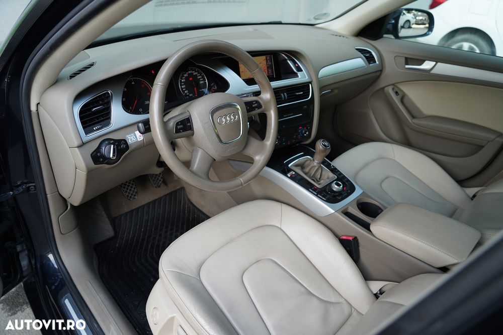 Audi A4 Avant 2.0 TDI - 24